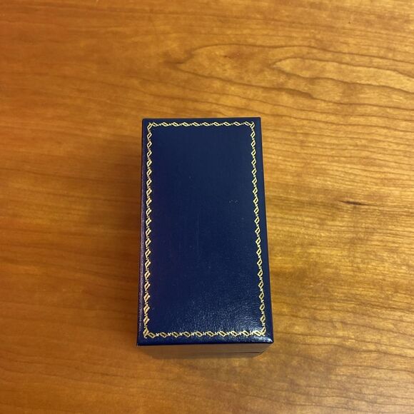 Steel by Design Ladies Silver Tone Stainless Steel Rectangle Face Watch - Picture 7 of 8